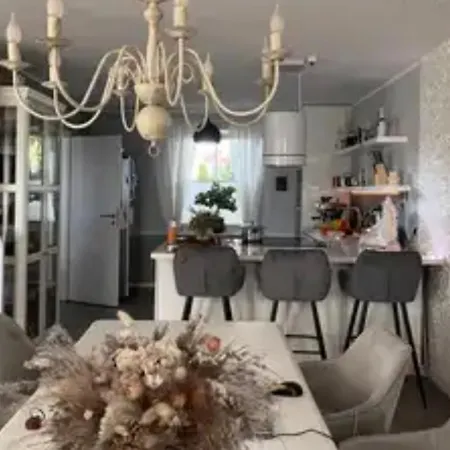 M-house Am Anger Bei Berlin Familien, Hunde, Business Und Gastarbeiter Geeignet Kosmetik Angebote Verfuegbar Falkensee