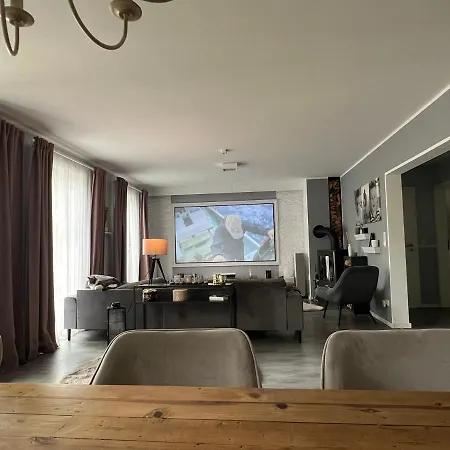 Holiday home M-house Am Anger Bei Berlin Familien, Hunde, Business Und Gastarbeiter Geeignet Kosmetik Angebote Verfuegbar