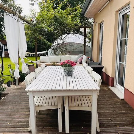 M-house Am Anger Bei Berlin Familien, Hunde, Business Und Gastarbeiter Geeignet Kosmetik Angebote Verfuegbar Holiday home