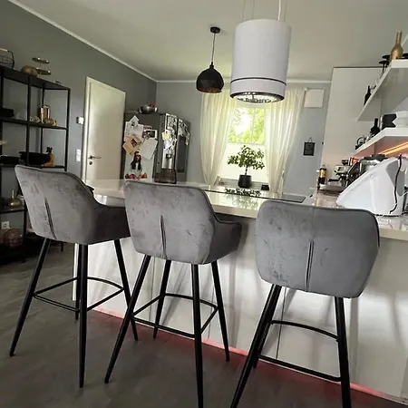 Holiday home M-house Am Anger Bei Berlin Familien, Hunde, Business Und Gastarbeiter Geeignet Kosmetik Angebote Verfuegbar *