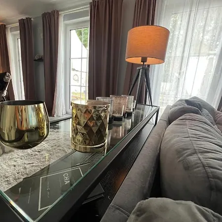 Holiday home M-house Am Anger Bei Berlin Familien, Hunde, Business Und Gastarbeiter Geeignet Kosmetik Angebote Verfuegbar